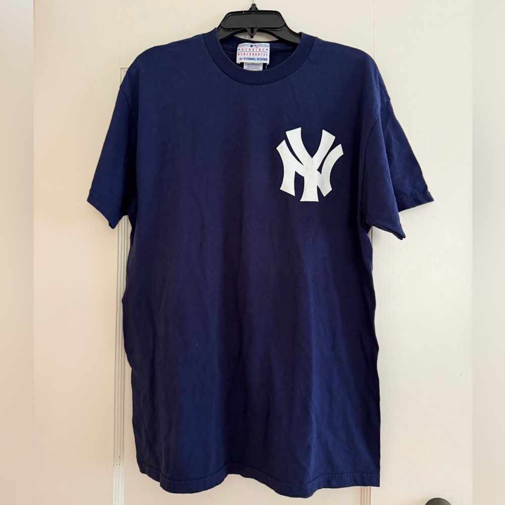 Vintage Genuine MLB DEREK JETER #2 Yankees shirt Navy T-shirt Adult size Large